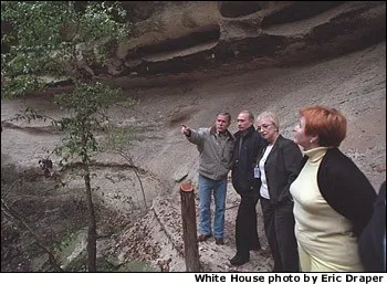 Bush and Putin, with his wife Lyudmila and an interpreter, at the ranch in Crawford, Texas, November 2001 — a purely personal address. Photo: White House / Eric Draper. Licence: public domain. Source: White House Archives https://georgewbush-whitehouse.archives.gov/news/releases/2001/11/images/20011116.html