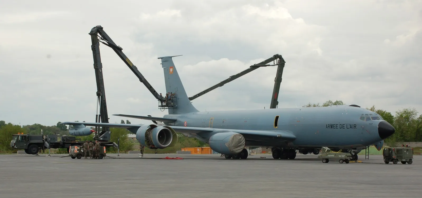 A French KC-135 tanker at Manas: the coalition was multinational (photograph from 2009). Photo: U.S. Air Force (Tech. Sgt. Phyllis Hanson). Licence: public domain. Source: Wikimedia Commons https://commons.wikimedia.org/wiki/File:French_KC-135_at_Manas_Air_Base,_Kyrgyzstan.JPG
